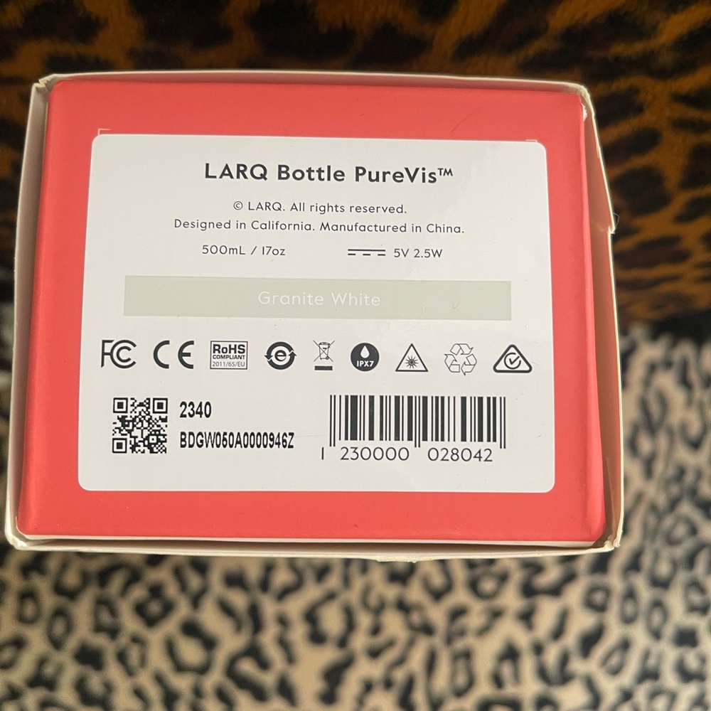 LARQ
BOTTLE PURE VIS 17 OZ SELF CLEANING & STAINLESS STEEL  -UV WATER PURIFIER - Picture 8 of 11